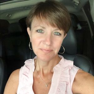 Meet your Posher, Melanie